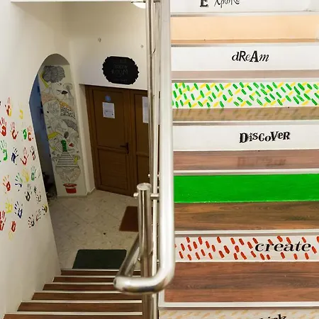 旅馆 Exit Routine 蒂米什瓦拉